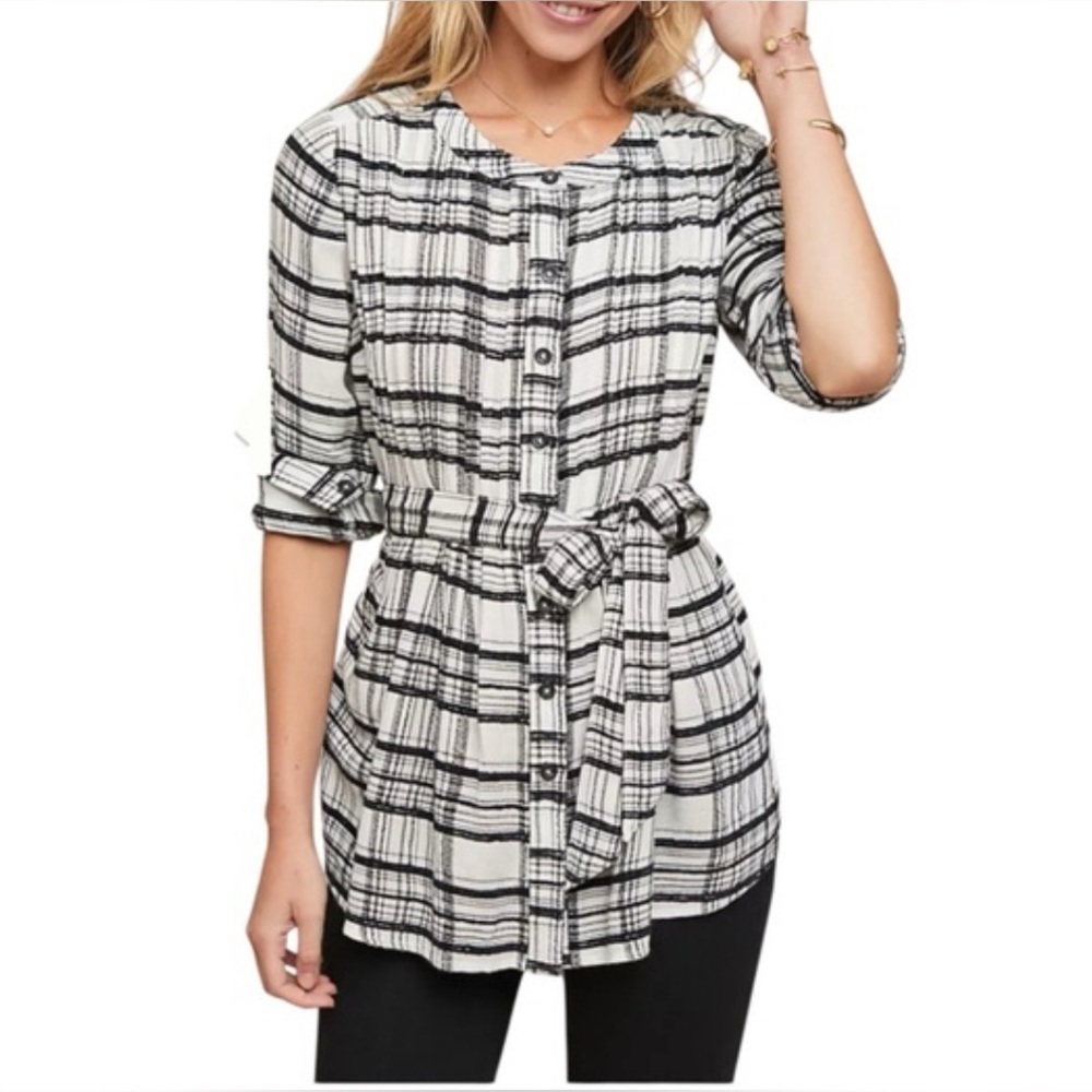 Anthropologie Sz 10 Tunic Black & White Pinktuck Button Front LS